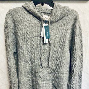 Court & Rowe Silver Heather Grey Hoodie Sz XL